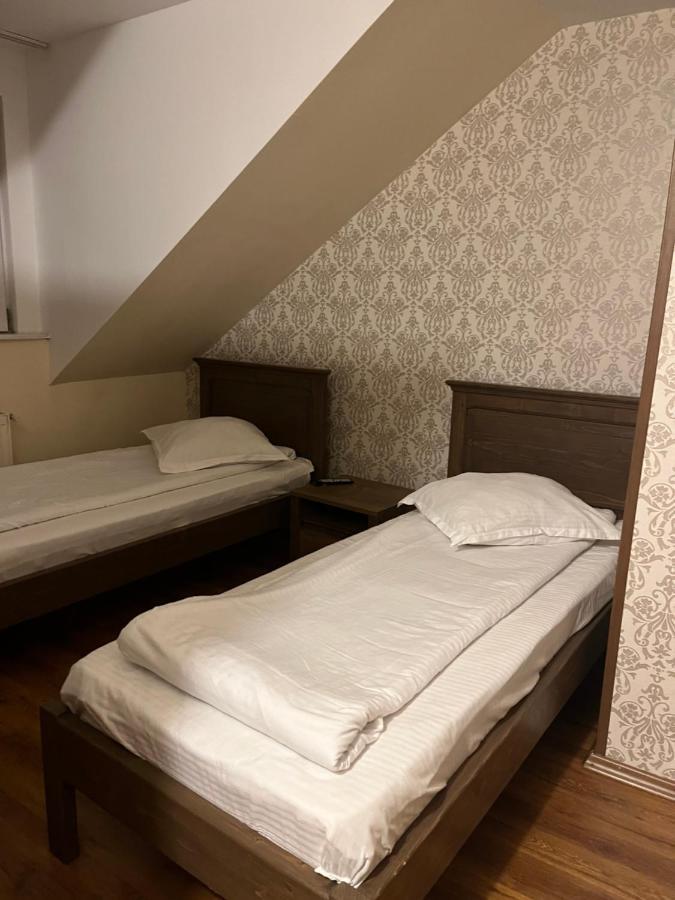Pensiunea Diana Hotel Fagaras Ngoại thất bức ảnh